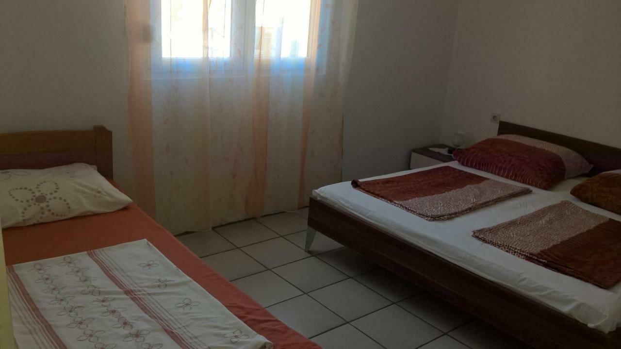 Apartman Pave & Ilija Jr โลปาร์ ภายนอก รูปภาพ