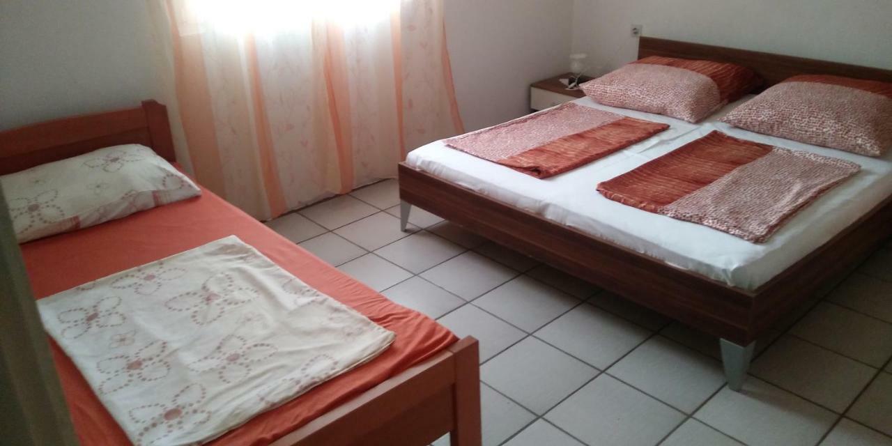 Apartman Pave & Ilija Jr โลปาร์ ภายนอก รูปภาพ