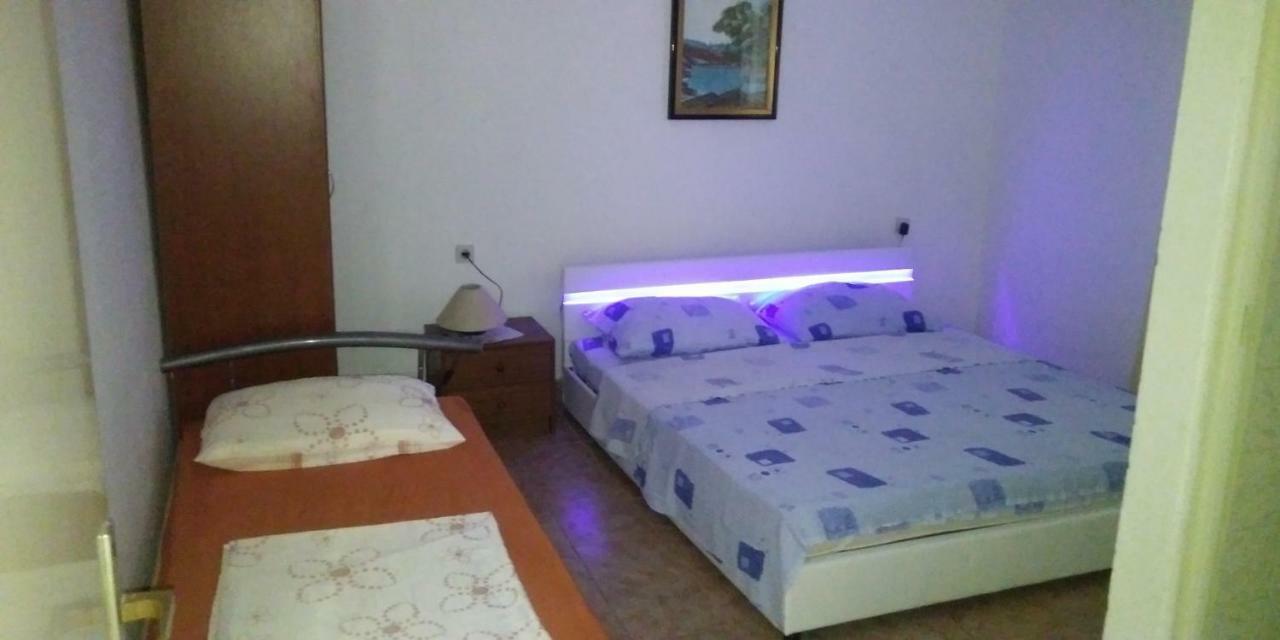 Apartman Pave & Ilija Jr โลปาร์ ภายนอก รูปภาพ